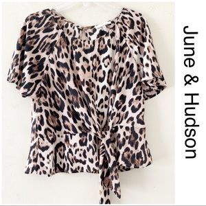 June and Hudson Leopard Blouse Medium